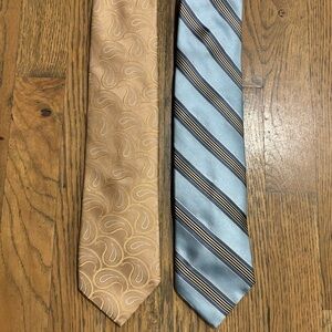 DKNY Metallic Tone Men’s Necktie Set